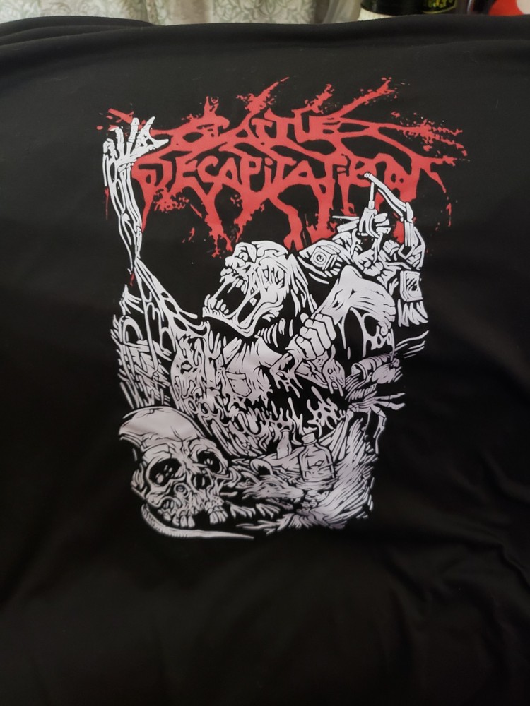 Cattle Decapitation 1XL Shirt Alone At The Landfill Gently Used Heavy Metal