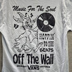 Vans Men Shirt MEDIUM Light Blue Graphic Rabbit Record Logo Regular Fit