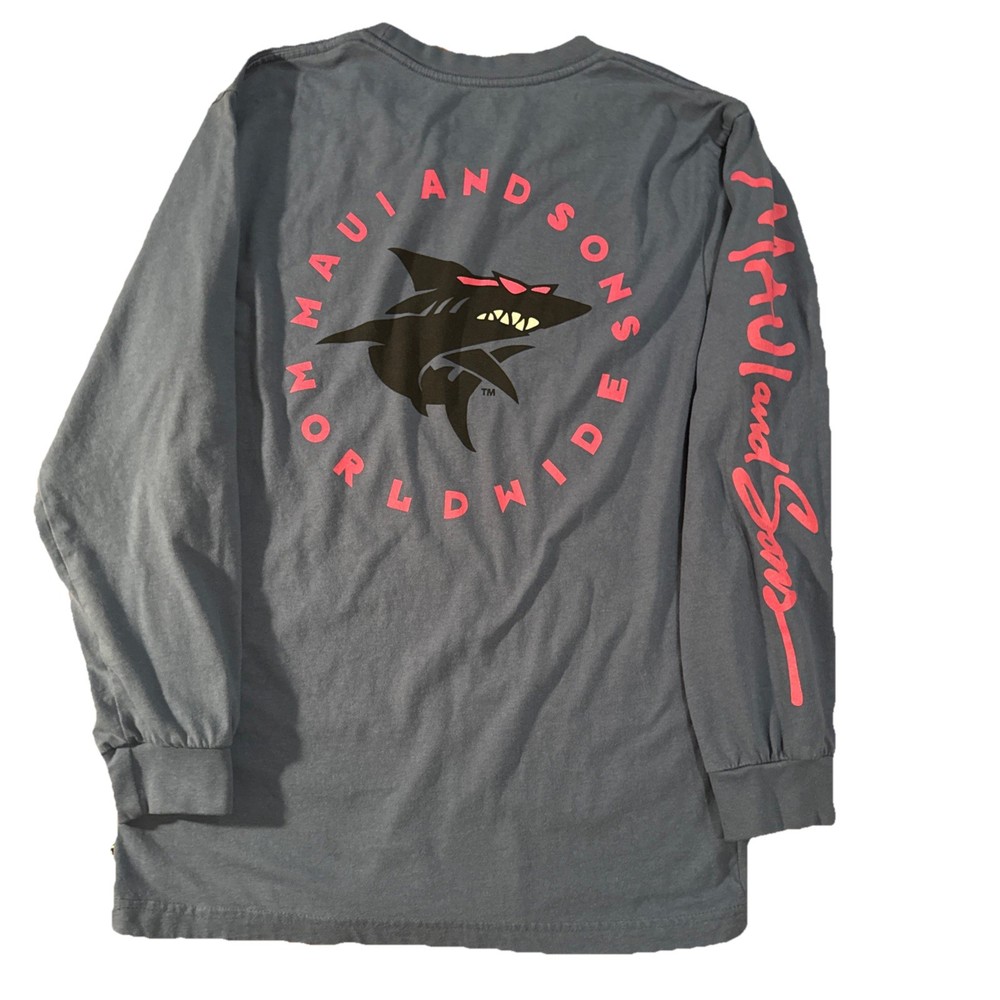 Maui And Sons Shark Long Sleeve Blue T-Shirt Size Medium Surf Skate Beach Logo