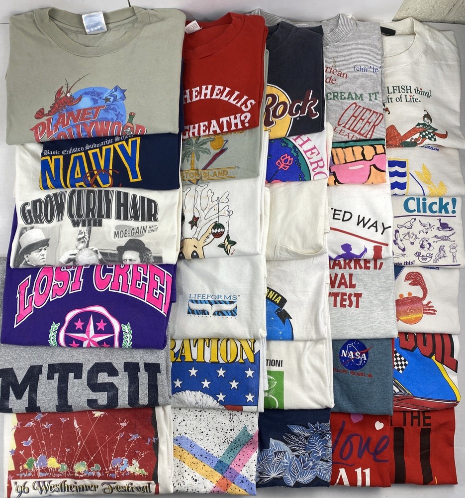 Wholesale Lot of 30 Vintage Short Sleeve Tee Shirts (Sizes In Description)