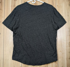 Buck Mason Men’s Large Tri-Blend Curved Hem T-Shirt Dark Grey Heather Crew Neck