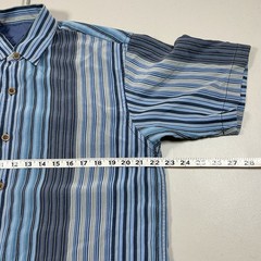 Tommy Bahama Blue Striped Button Up Shirt Men’s Size Medium Beach Vacation