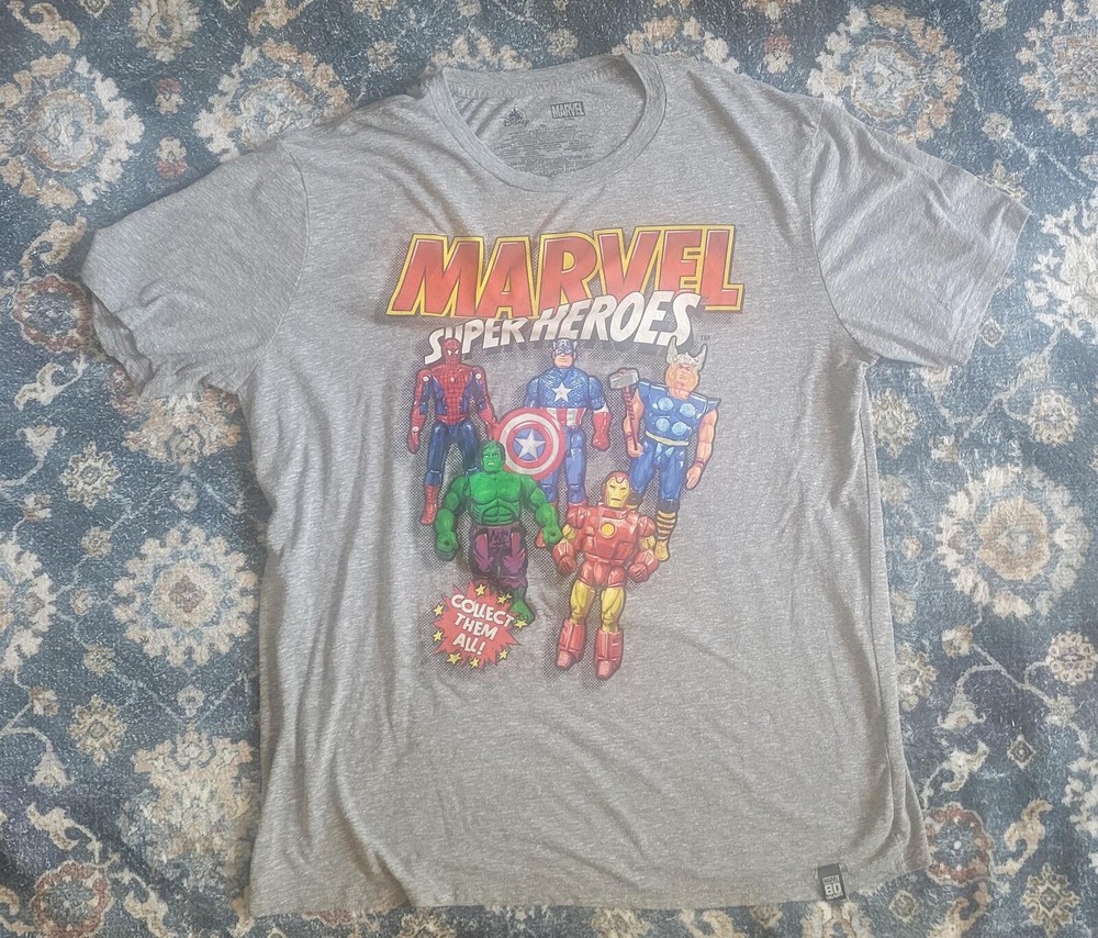 Marvel Super Heroes Graphic T-Shirt Gray Comic Book Tee