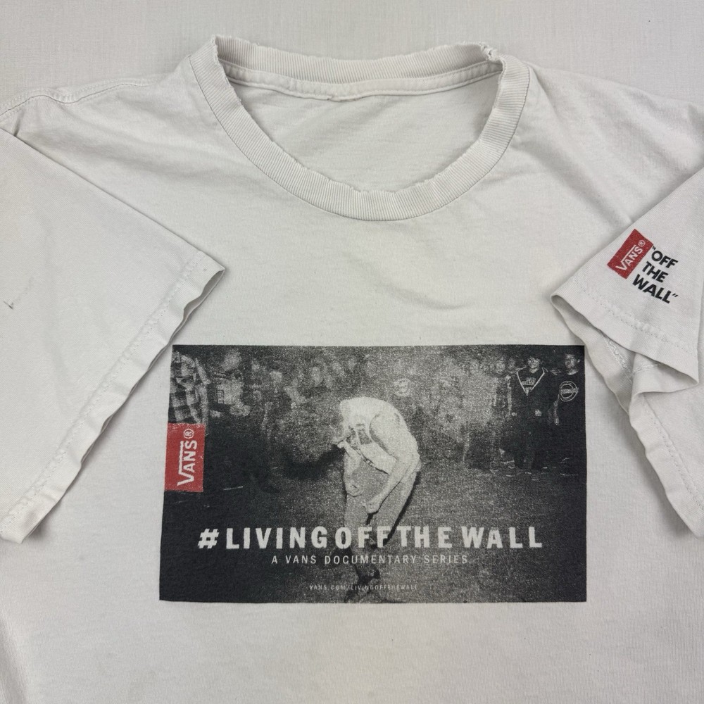 Y2K Vans #livingoffthewall Documentary T Shirt Adult Medium 2014 Thrashed Stains