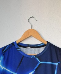 Blue Geometric Print T Shirt Size L 1093