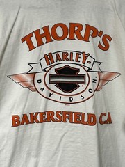 VTG 1998 Harley Davidson Eagle Face Eye Bakersfield, CA Sz XXL White T-Shirt See