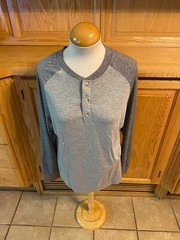 NWOT Shein Men’s Medium Long Sleeve Grey Tee T-Shirt Classic Casual Everyday