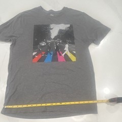 Old Navy The Beatles Gray Graphic Crew Neck Short Sleeve T-Shirt Men’s L