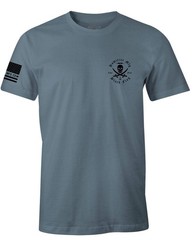 Howitzer Style Men’s T-shirt Live Free Military Grunt MFG