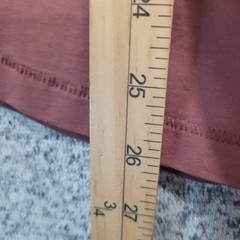 Cuts Curve-Hem T-Shirt Men’s Size M Short Sleeve Casual Top Maroon