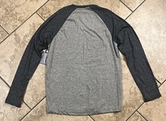Brooklyn Cloth Shirt Men’s Medium Gray Long Sleeve T-Shirt Crew NWT