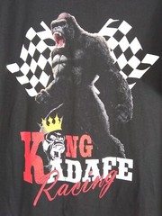 Hanes T-Shirt Men’s XL King Kadafe Racing Crown/Flag Soft Heavy Black Cotton EUC