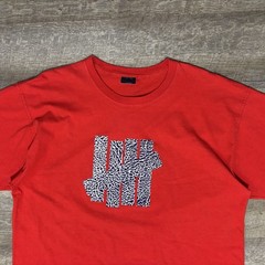 Undefeated LOGO Shirt Men’s XL Red Short Sleeve UNDFTD Y2K Elephant print