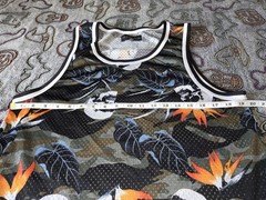 No Boundaries Skull Tank Top – Mesh Sleevless Skulls & Leaves Medium Y2k
