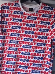 Oakley Shirt Mens Medium Red Blue Allover AOP USA Custom Fit Graphic 90s Vintage