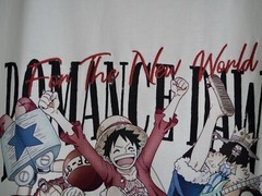 One Piece For The New World Romance Dawn Uniqlo T Shirt Large