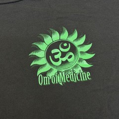 Om of Medicine Ann Arbor Michigan Tshirt Black Graphic Tee Size M