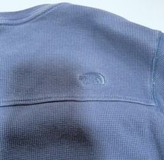 The North Face Men’s M Blue Waffle Knit Long Sleeve Henley T-Shirt Logo
