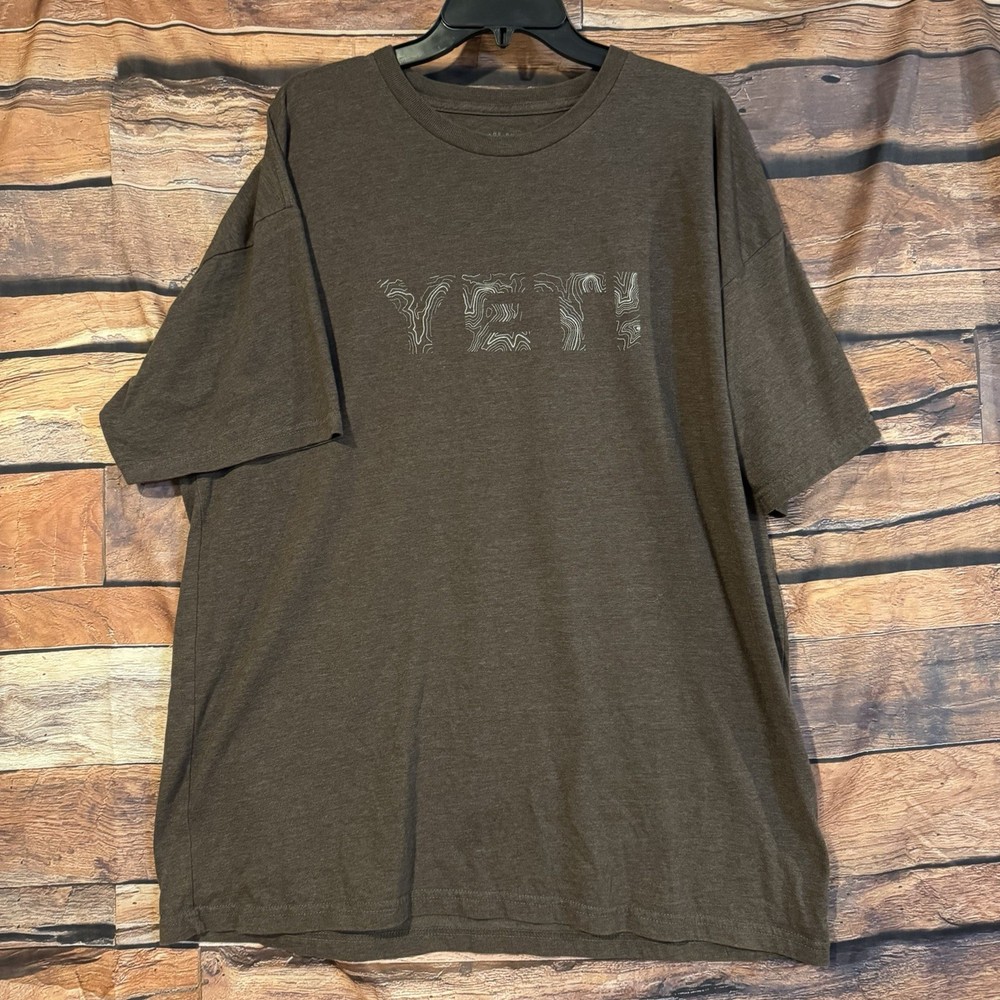 YETI Coolers Men’s XXL Topo Map T-Shirt Heather Espresso Brown Graphic Tee 2XL