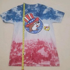 Buc-ee’s 4th Of July SZ. Sm. NWT Tye- Dye Beaver Uncle Sam Tag Date 2020