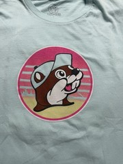 Buc-ee’s and the Beach Pale Blue Summer Adult T Shirt Sz L FREE SHIPPING B85