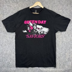 Green Day Concert The Saviors Tour Shirt Short Sleeve Men’s Large Black Pink