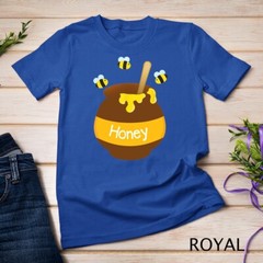 Honey Pot Cute Bee Buzzing Beehive Flying Funny Beekeeping Unisex T-shirt