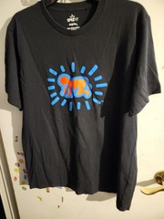 Keith Haring MoMA Exclusive Radiant Baby SPRZNY Uniqlo Single Stitch Shirt…