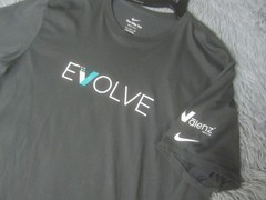 Nike Shirt Mens 2XL Gray EVOLVE Short Sleeve Dri-Fit Crew Neck Athletic
