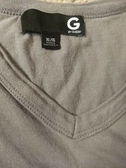 G by Guess 07 mens gray/ black short sleeve V neck T shirt adult size XL