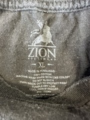 2011 Johnny Cash at Nashville TN Print T Shirt Men’s XL