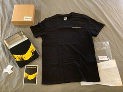 PORSCHE SELECTION’S GT4 CLUBSPORT T-SHIRT W/COLLECTORS TIN NO. 15. ALL SIZES!!