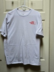 MENS SIZE XL, WHITE, THE NORTH FACE T-SHIRT, COTTON/POLYSTER, PRE-OWNED