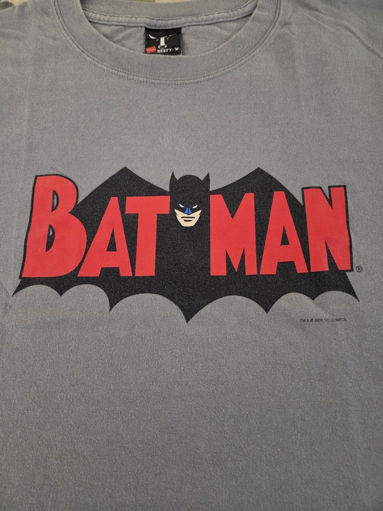 GORGEOUS LIGHT GREY BATMAN 66 TV SHOW EMBLEM SHIRT RARE size 2XL Hanes Beefy-T