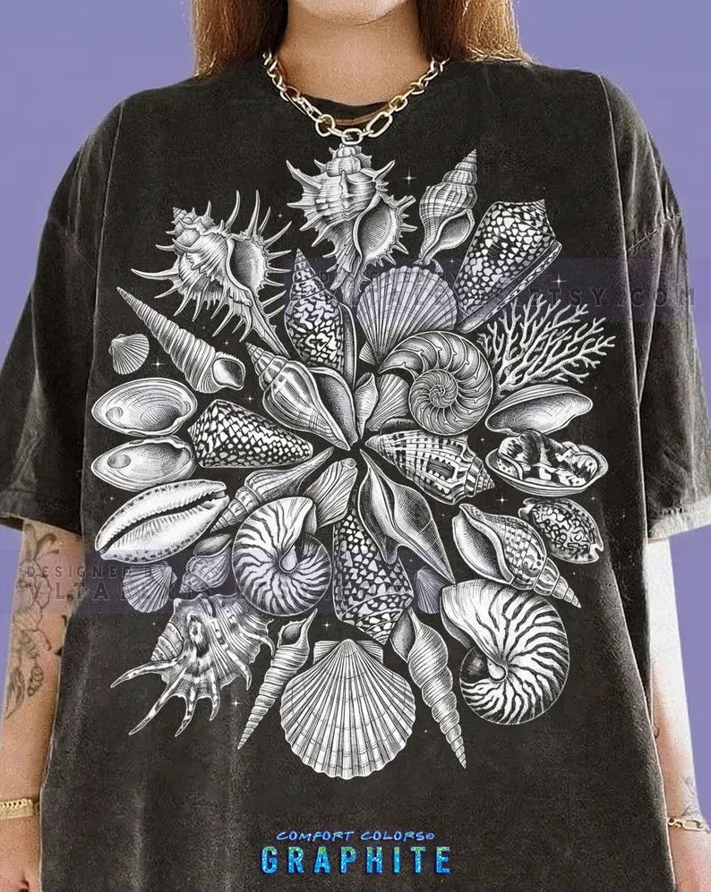 Old School Seashells Ammonite Comfort Tee