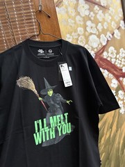 GU X Undercover X The Wizard Of Oz Graphic T-shirt NEW Size L