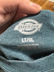 Dickies Men’s Short Sleeve Heavyweight Heathered Pocket T-Shirt