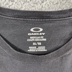 OAKLEY T SHIRT MENS XL BLACK GRAY SHORT SLEEVE GRAPHIC TEE Y2K COTTON LOGO