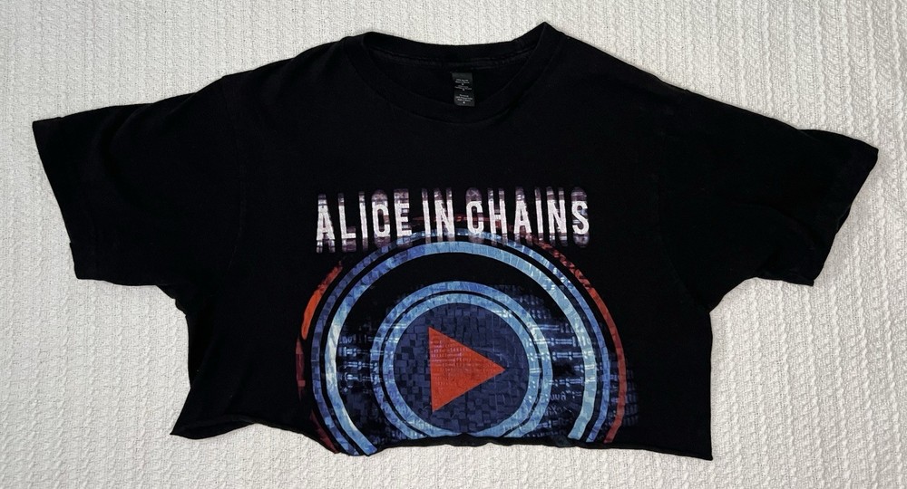 Alice In Chains Played Here 2-Sided Tour Shirt MD 19” X 14” Cropped Cut Shirt