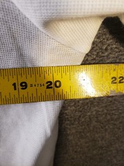 Vintage L Nike V-neck t-shirt textured knit fabric