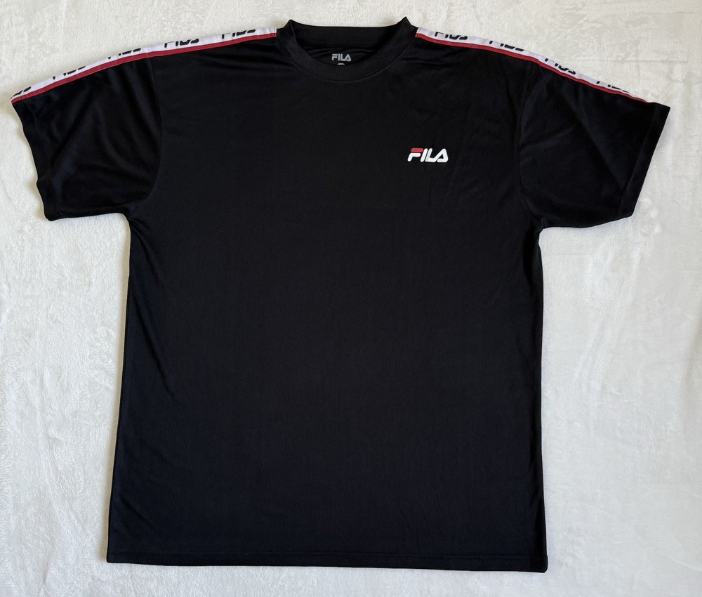 Fila T-shirt With Logo Tape Detailing On The Shoulders 1XL NWT