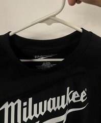Milwaukee Black T-Shirt (New Condition) M18 Battery Heavy Duty Power Tools Tee