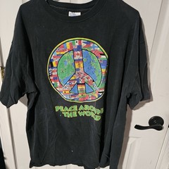 Le Pays International Peace Around The World Vintage Single Stitch Tee Shirt XXL