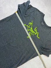 Arc’teryx Gray Graphic Logo T Shirt Men’s Size XL Outdoor Hiking Tee