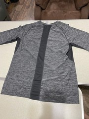 MEN’S SIZE LARGE : RUSSELL BRAND GREY STRIPE BREATHABLE TEE – LONG SLEEVE SHIRT
