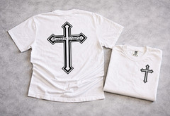 Men’s White Cotton Knit Crew Neck Short Sleeve Cross Graphic T-Shirt Size M