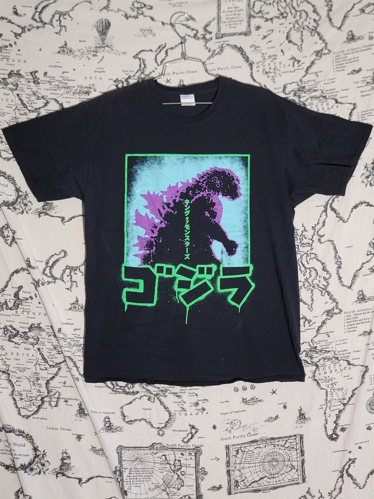 Port & Company Godzilla Japanese Text Graphic T-Shirt Men’s Large Black Cotton
