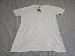 True Love & False Idols Painted Feel Muscular Wave Rider Distressed Tshirt L