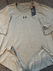 UNDER ARMOUR TECH SHIRT LOOSE FIT SIZE 4XL MEN NWT $$$$