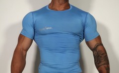 MEN’S LIGHT BLUE SHORT SLEEVE COMPRESSION SHIRT SIZE M